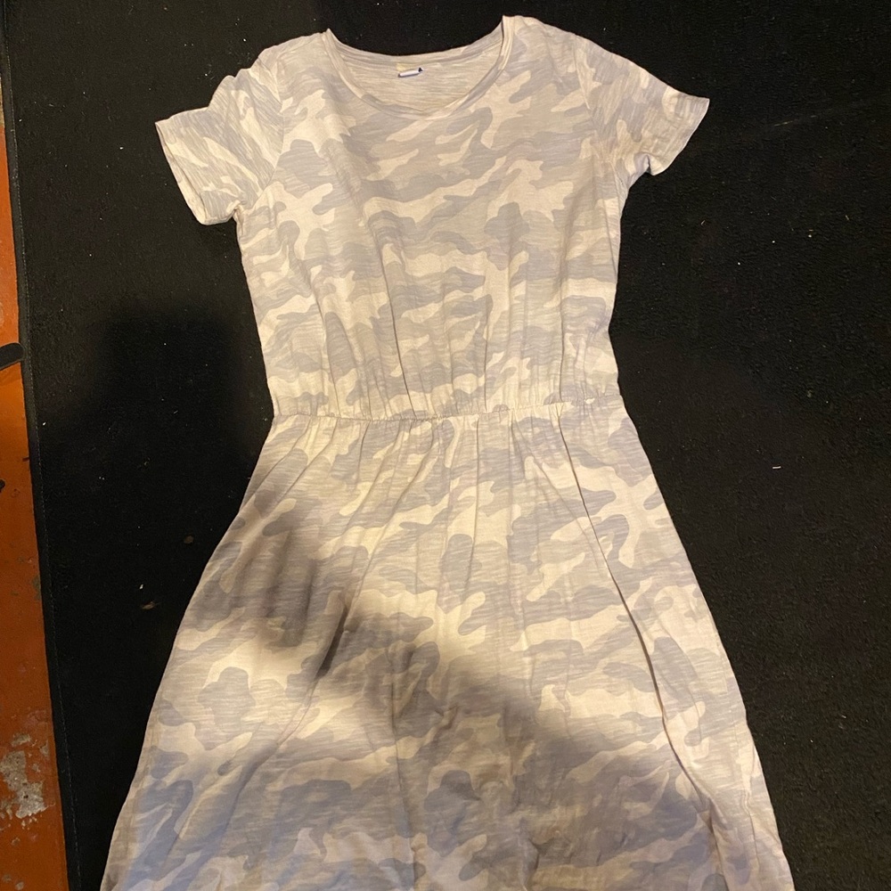 Old Navy Women's Casual Camo Dress - Light Gray and White